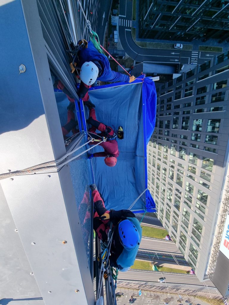 mentenanta cladirilor industriale